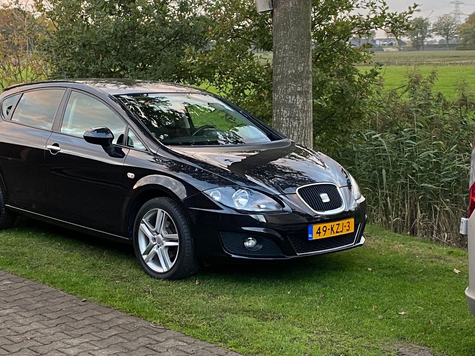 Seat Leon 1.6 style 75KW 2010 Zwart, Voorwielaandrijving, Stof, 4 cilinders, Leon