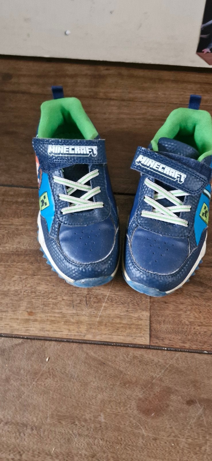 schoenen maat 32 met verlichting, Ophalen, Zo goed als nieuw, Jongen, Minecraft