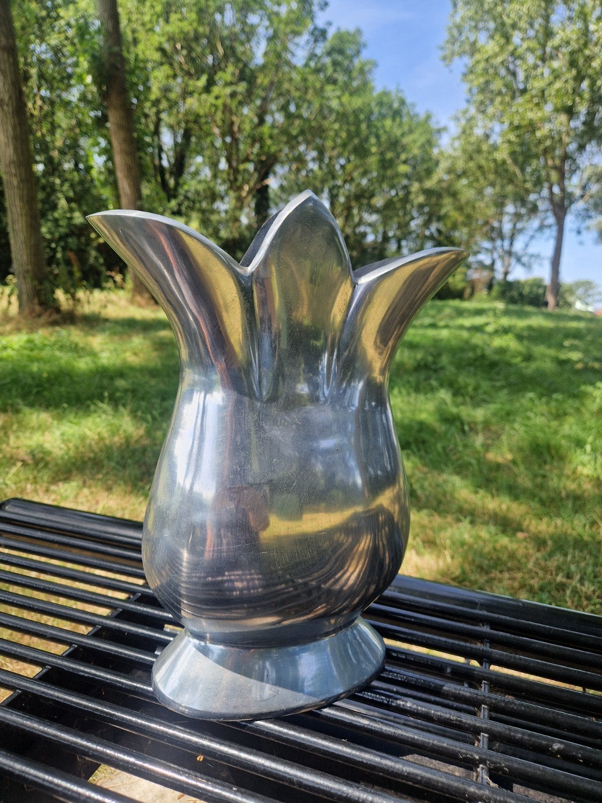 Aluminium design vaas tulpmodel – zilver / modern & vintage, Ophalen of Verzenden