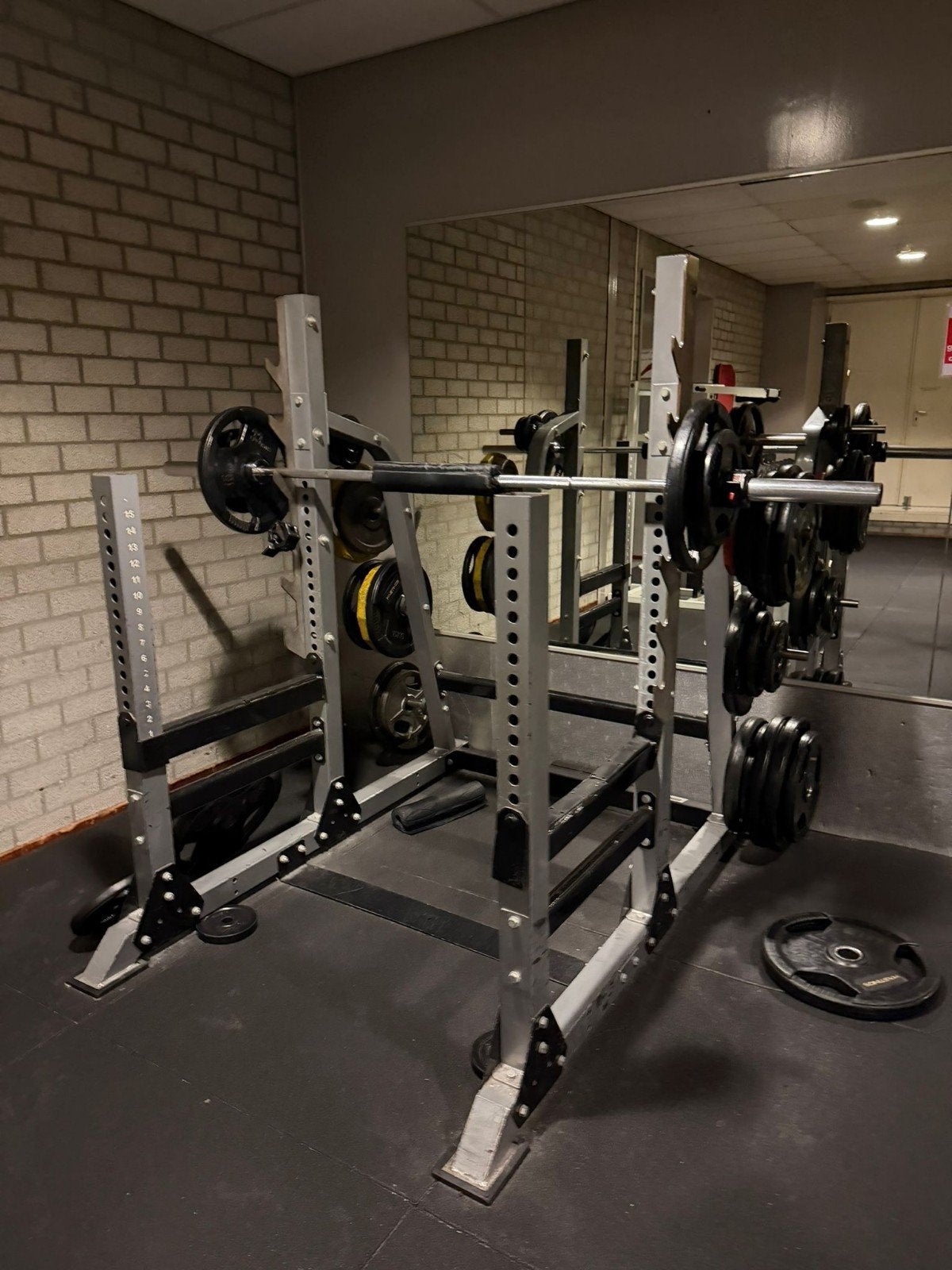 Barbarian squatrek, Sport en Fitness, Ophalen, Gebruikt, Benen, Overige typen