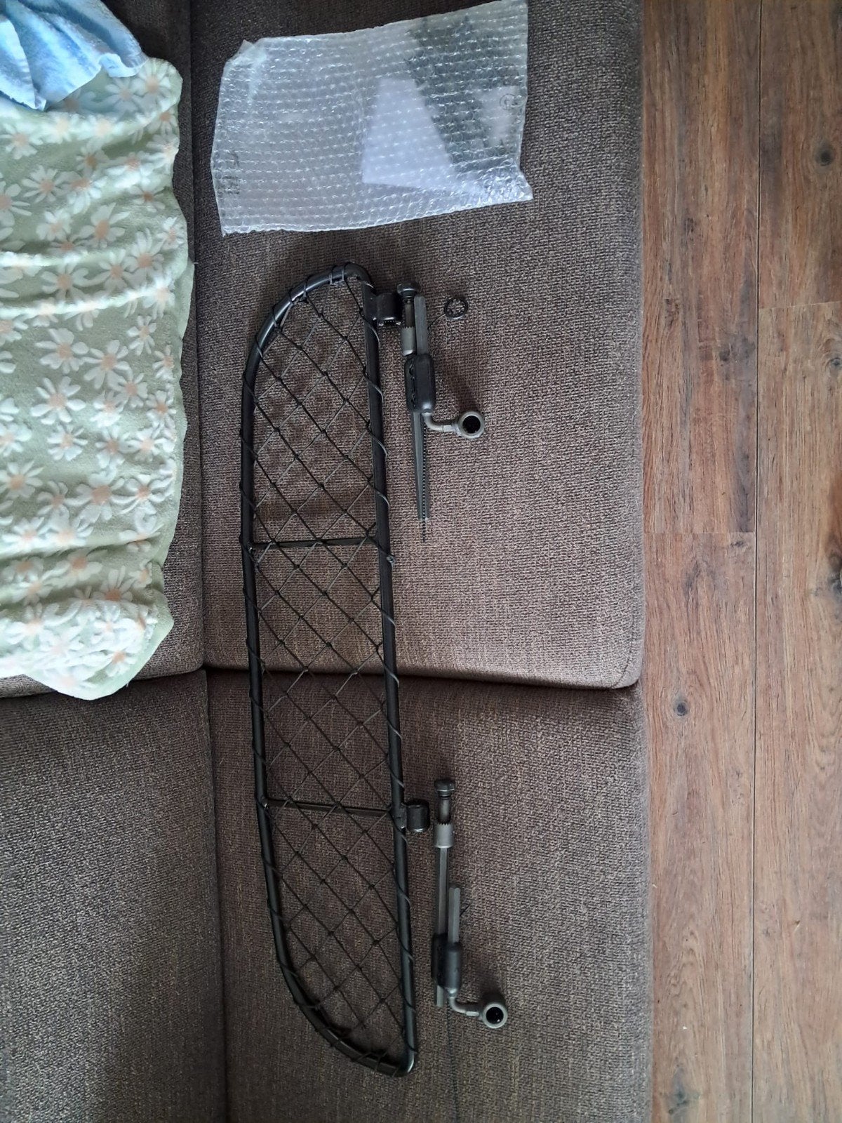 Autorek voor hond - 90 cm lang, 20 cm hoog, Ophalen, Zo goed als nieuw