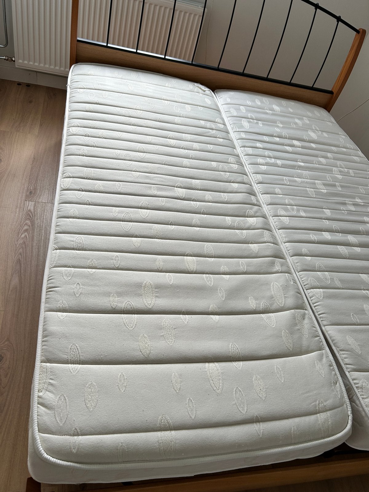 Tweepersoonsbed 160x200 met bijpassend dressoir, Huis en Inrichting, Ophalen, Gebruikt, Bruin, Tweepersoons
