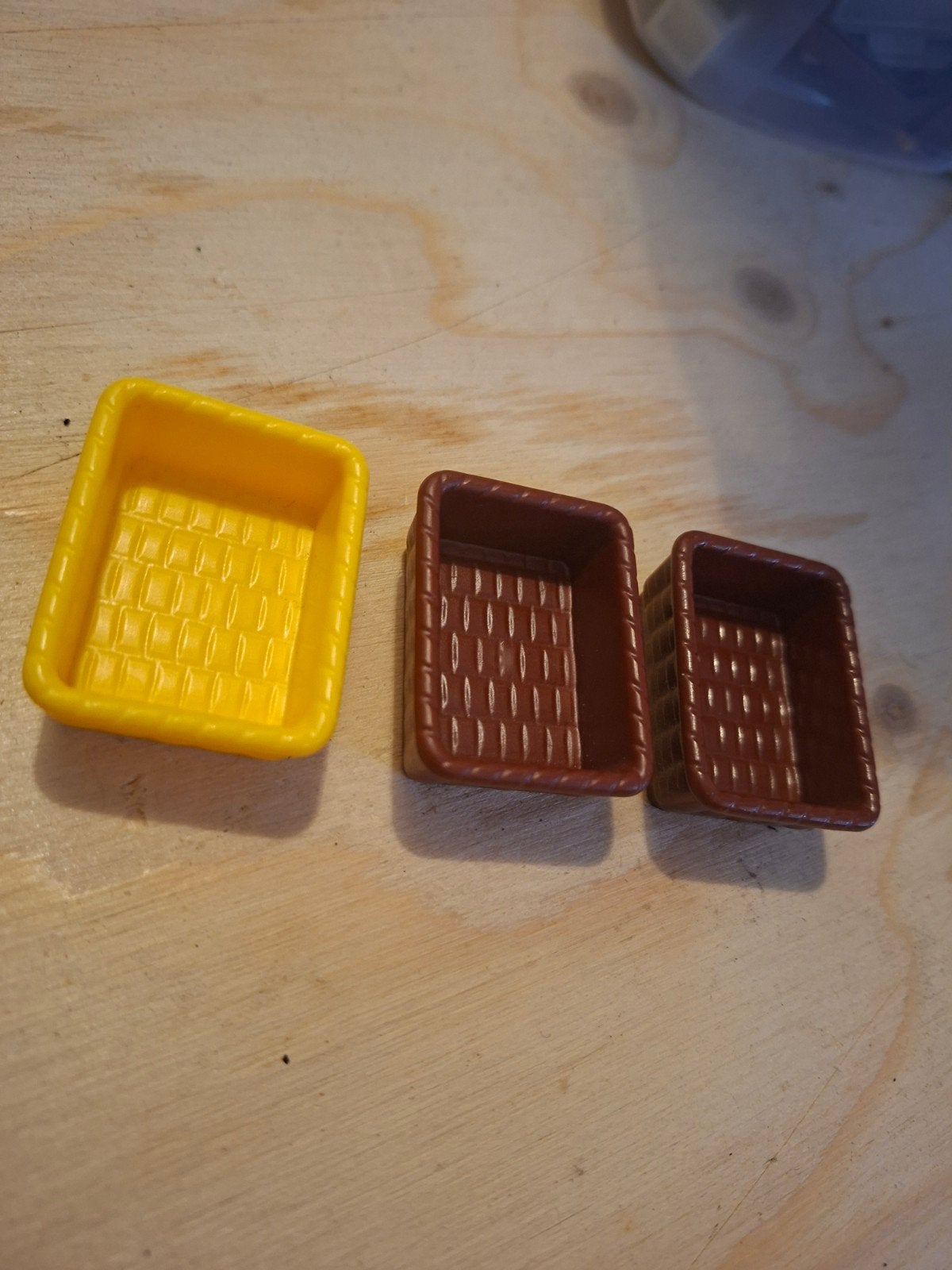 3 playmobil manden bakjes mandjes losse onderdelen, Kinderen en Baby's, Speelgoed | Playmobil, Ophalen of Verzenden, Zo goed als nieuw