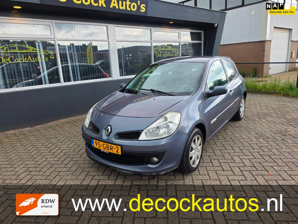Renault Clio 1.6-16V Rip Curl, Voorwielaandrijving, Gebruikt, 4 cilinders, Blauw