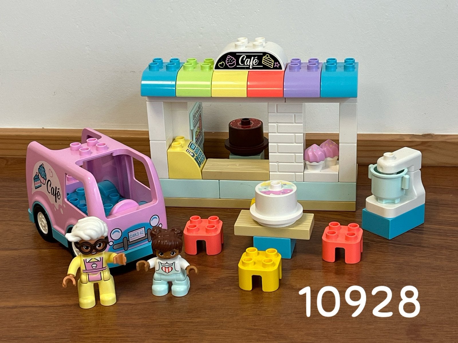 Duplo bakkerij 10928 (compleet ) 3, Kinderen en Baby's, Speelgoed | Duplo en Lego, Ophalen of Verzenden, Zo goed als nieuw, Complete set