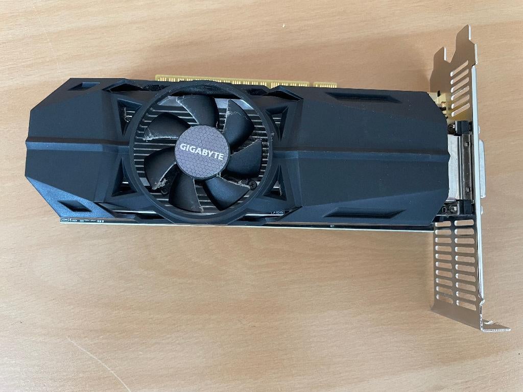 Gigabyte GeForce GTX 1050, PCI-Express 3, Gebruikt, HDMI, Ophalen of Verzenden