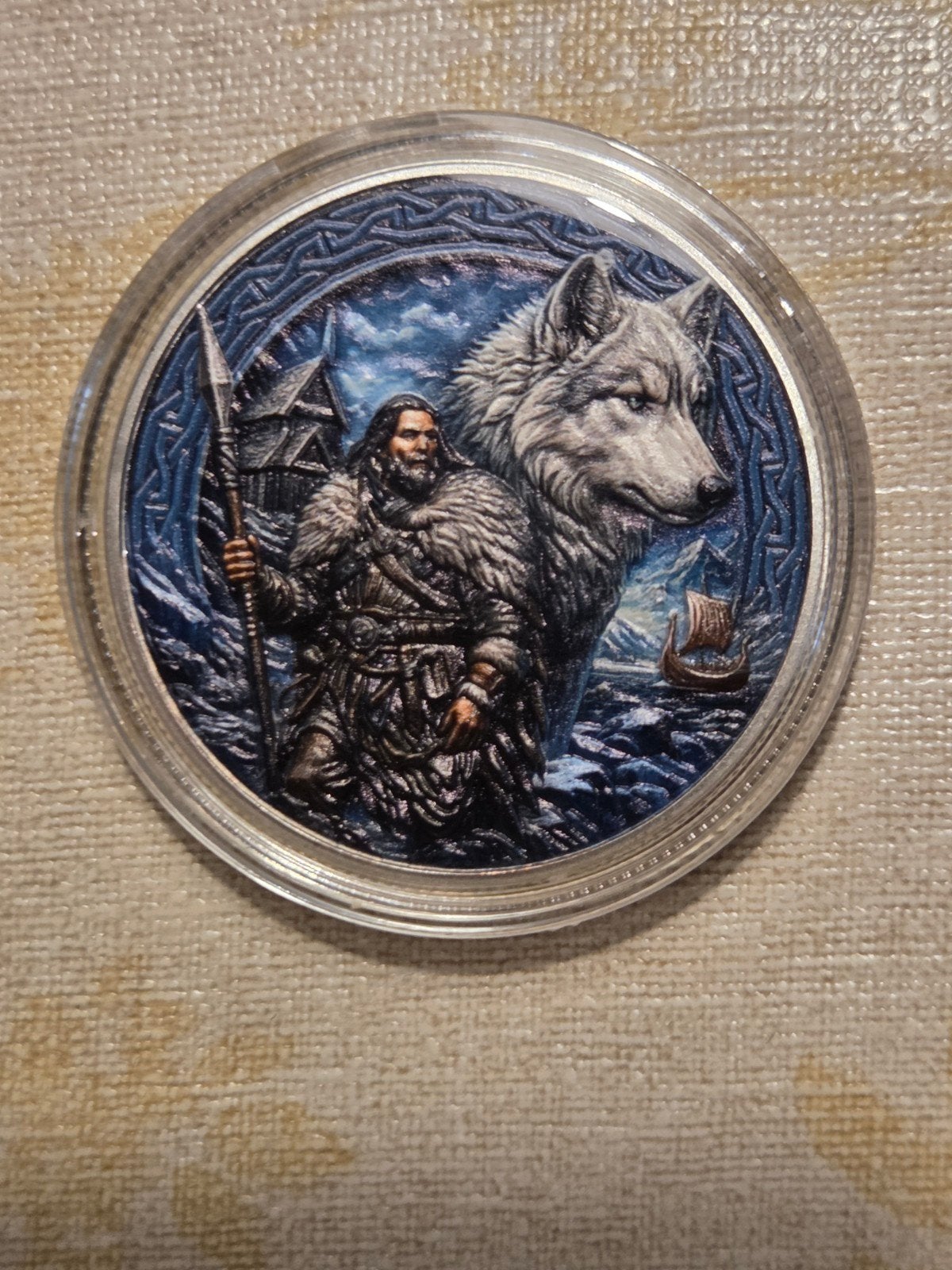 Zilverenkleurige munt met wolf en Viking motief, Ophalen of Verzenden, Nieuw