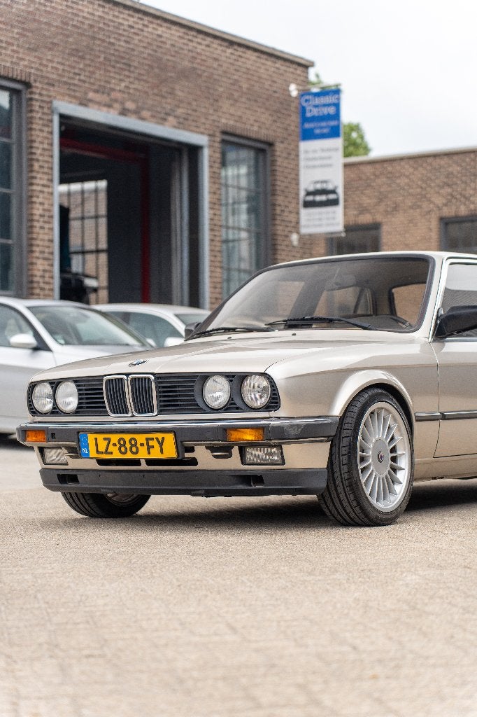 BMW E30 316 TOPSTAAT | Dubbele Carburateur | Bruin Glas, foto 5