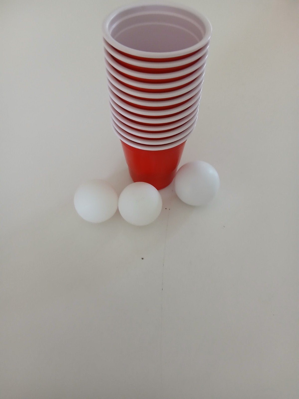 Beer Pong Set: Bekers en Ballen, Vijf spelers of meer, Ophalen of Verzenden, Zo goed als nieuw, Onbekend