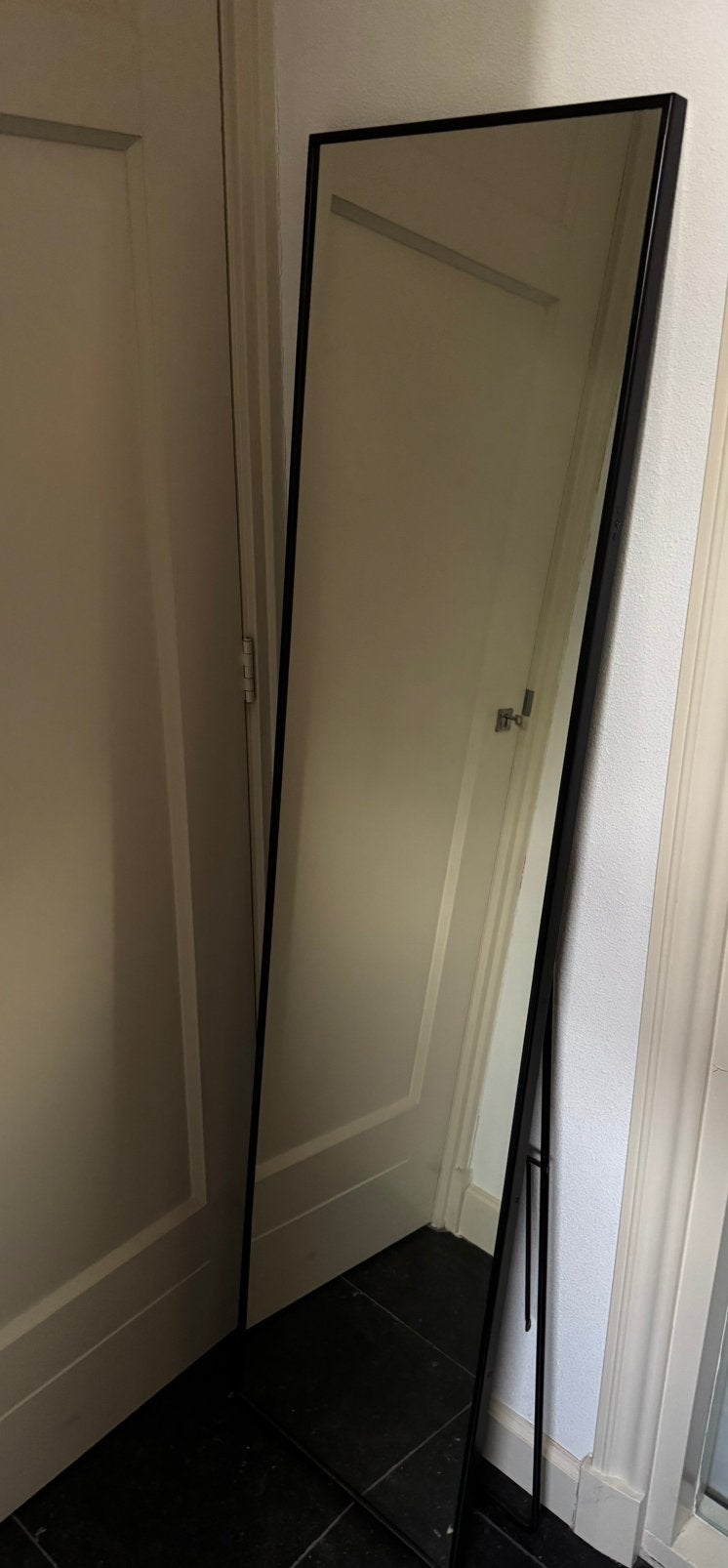 Ikea spiegel karmsund zwart, Ophalen, Minder dan 50 cm, Zo goed als nieuw, 150 tot 200 cm
