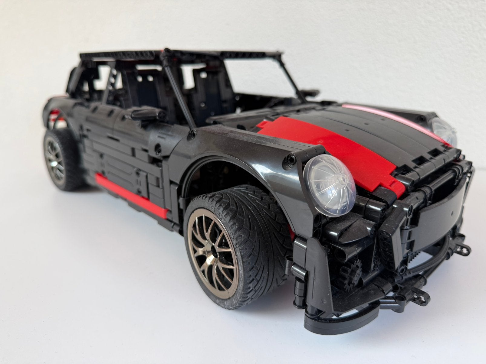 Grote MINI Cooper 1:8 bouwset – 1.923 onderdelen – géén LEGO, Ophalen of Verzenden, Zo goed als nieuw