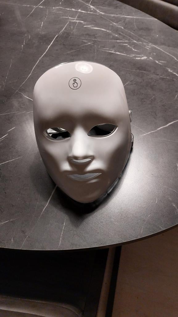 Gezichtsmasker met lichttherapie therapie, Sieraden, Tassen en Uiterlijk, Uiterlijk | Gezichtsverzorging, Ophalen of Verzenden