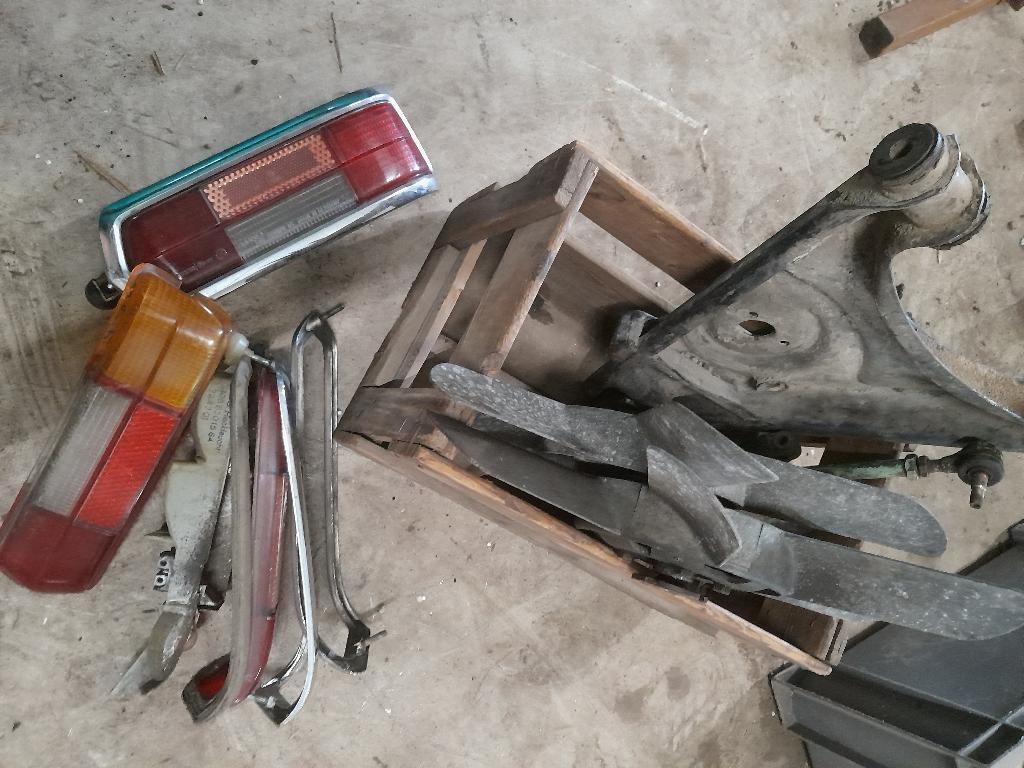tk mercedes w114/115 onderdelen, Ophalen, Gebruikt, Alfa Romeo