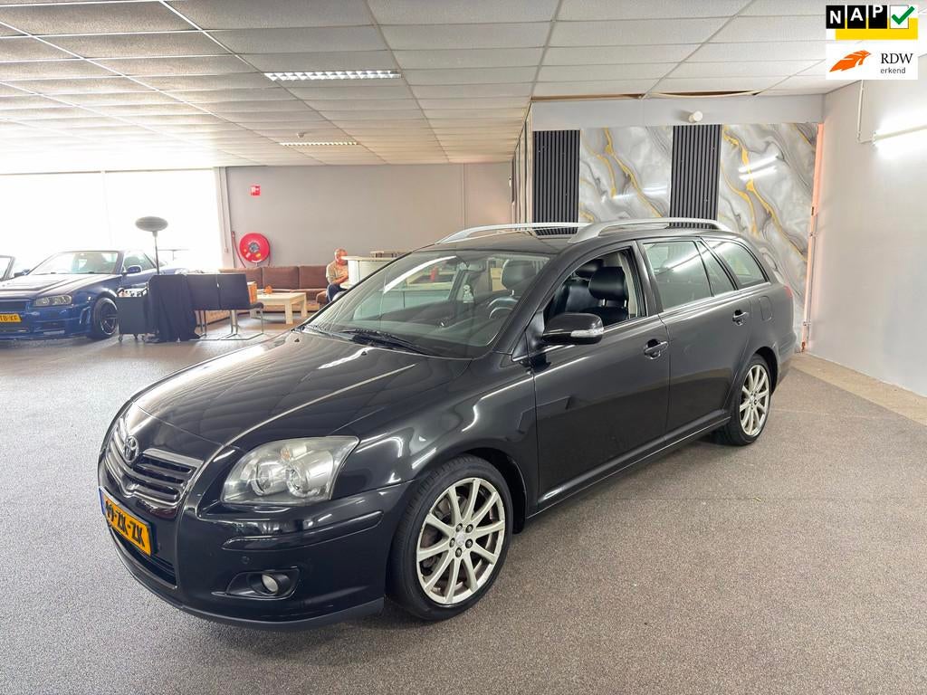 Toyota Avensis Wagon 2.4 VVTi Luna Automaat,Cruise,Clima,Par, 4 cilinders, 2362 cc, Euro 4, Onderhoudsboekje