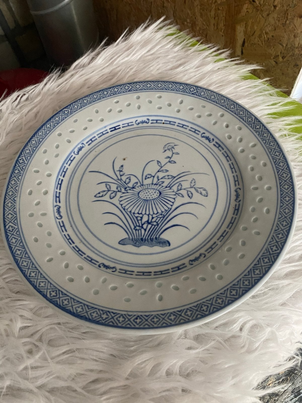 Vintage Chinees rijstkorrel porseleinen bord, Ophalen of Verzenden