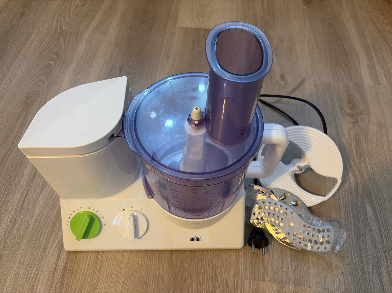 Braun Keukenmachine, Witgoed en Apparatuur, Keukenmixers, 2 tot 3 liter, Ophalen, Gebruikt, 3 snelheden of meer