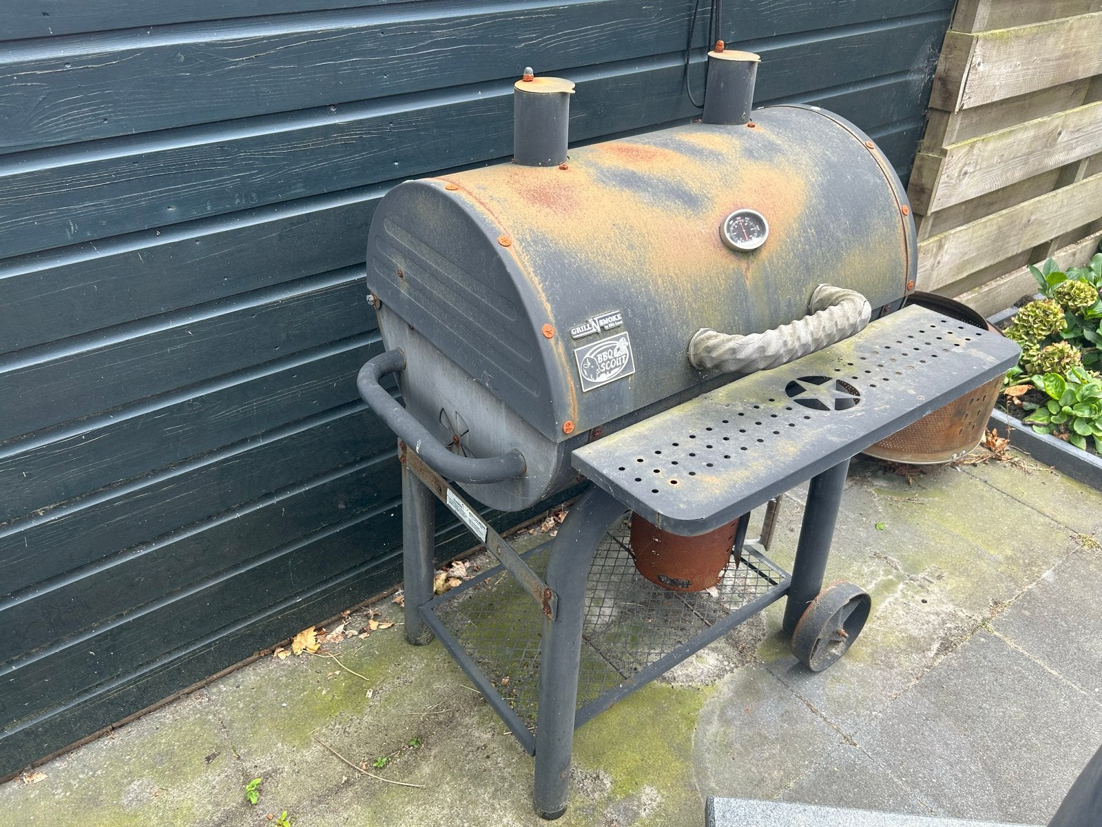 Gebruikte BBQ Smoker Grill - patina, Tuin en Terras, Ophalen, Gebruikt