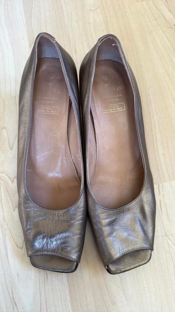 Voltan peeptoe pumps 39, Pumps, Overige kleuren, Ophalen of Verzenden, Gedragen