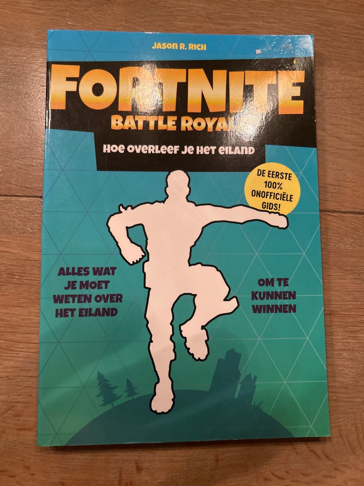 Fortnite Battle Royale: Hoe overleef je het eiland, Boeken, Ophalen of Verzenden, Zo goed als nieuw, Niet van toepassing
