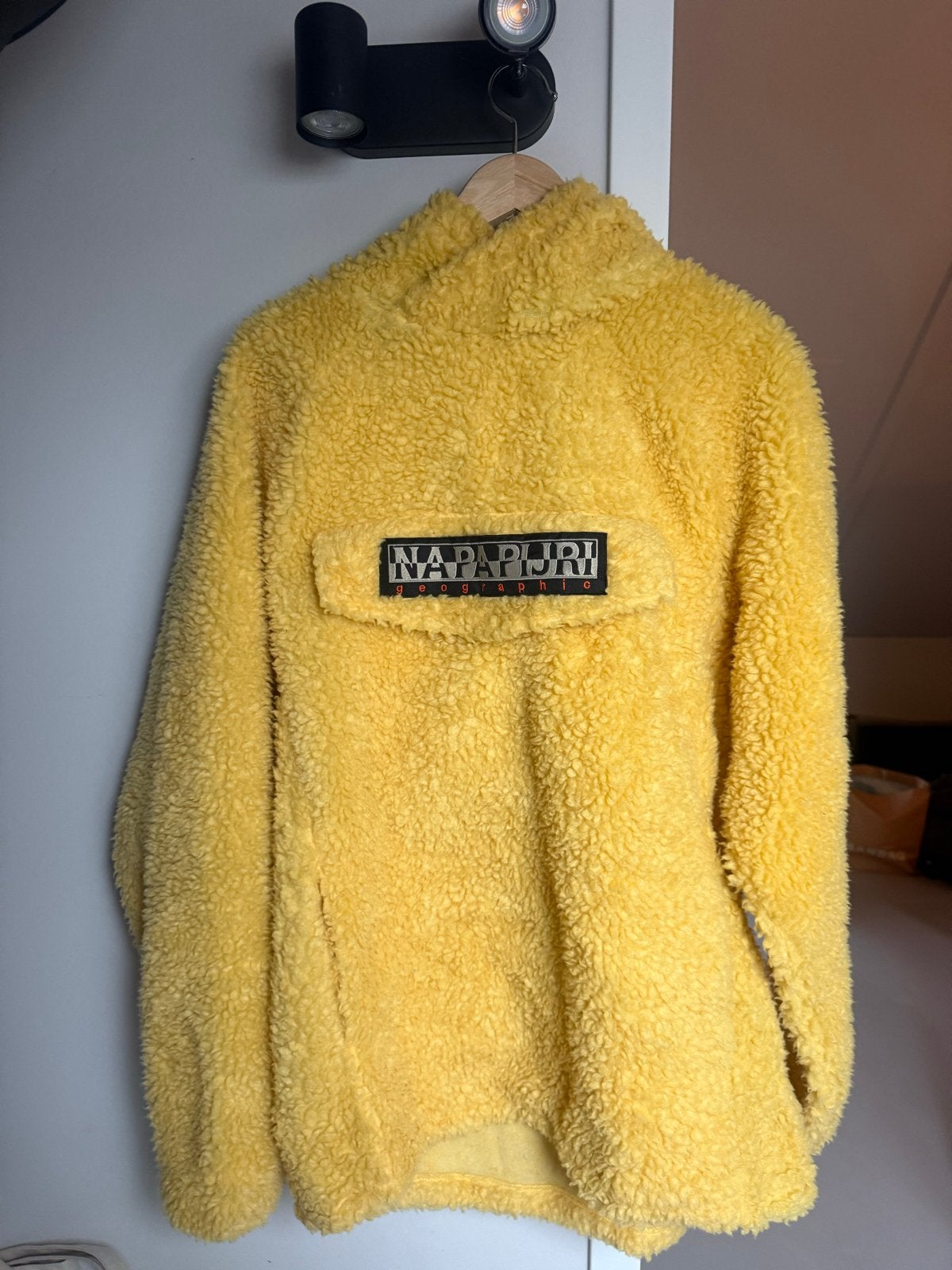 Napapijri Gele Fleece Trui - Wintersport/Casual, Ophalen of Verzenden, Zo goed als nieuw, Maat 46/48 (XL) of groter, Geel