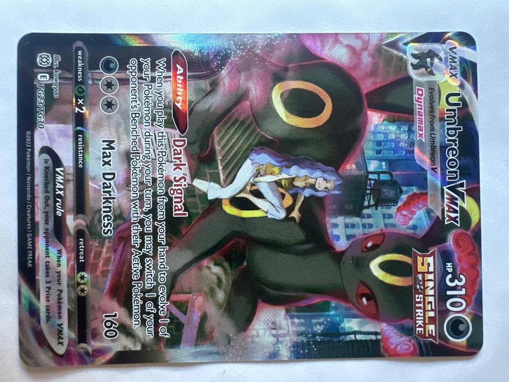Umbreon VMAX (BRS TG23), Ophalen of Verzenden, Zo goed als nieuw, Losse kaart