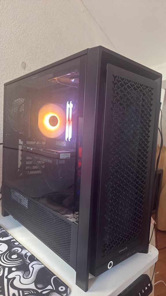 SUPER krachtige game pc (2026), Computers en Software, Desktop Pc's, Zo goed als nieuw, 4 Ghz of meer, SSD, Ophalen