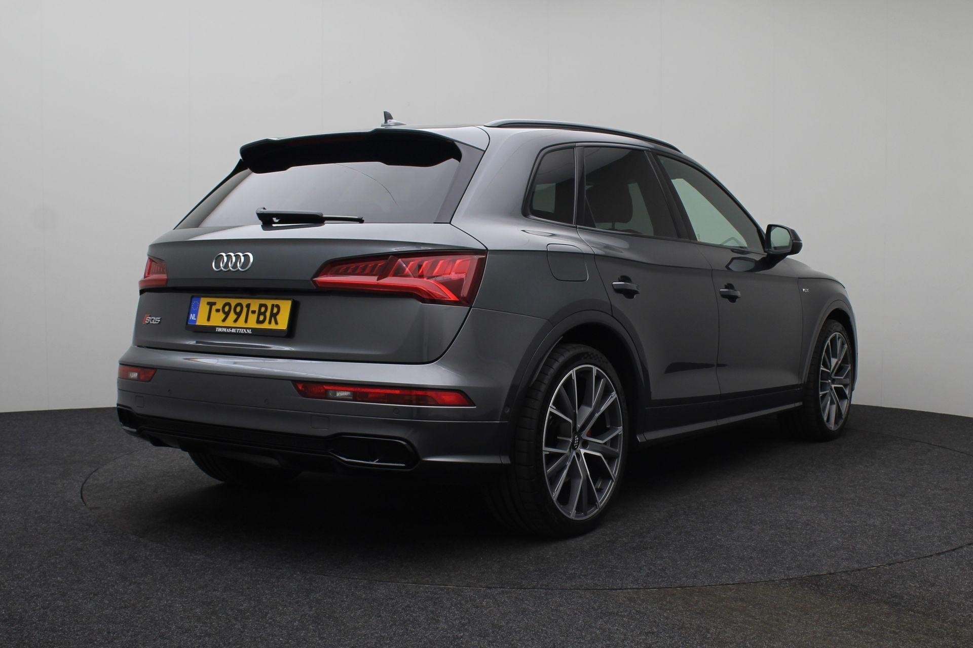 Audi Q5 3.0 TFSI SQ5 quattro 2018 Panoramadak | 360 Camera |, Auto's, Automaat, Stof, Gebruikt, 2995 cc