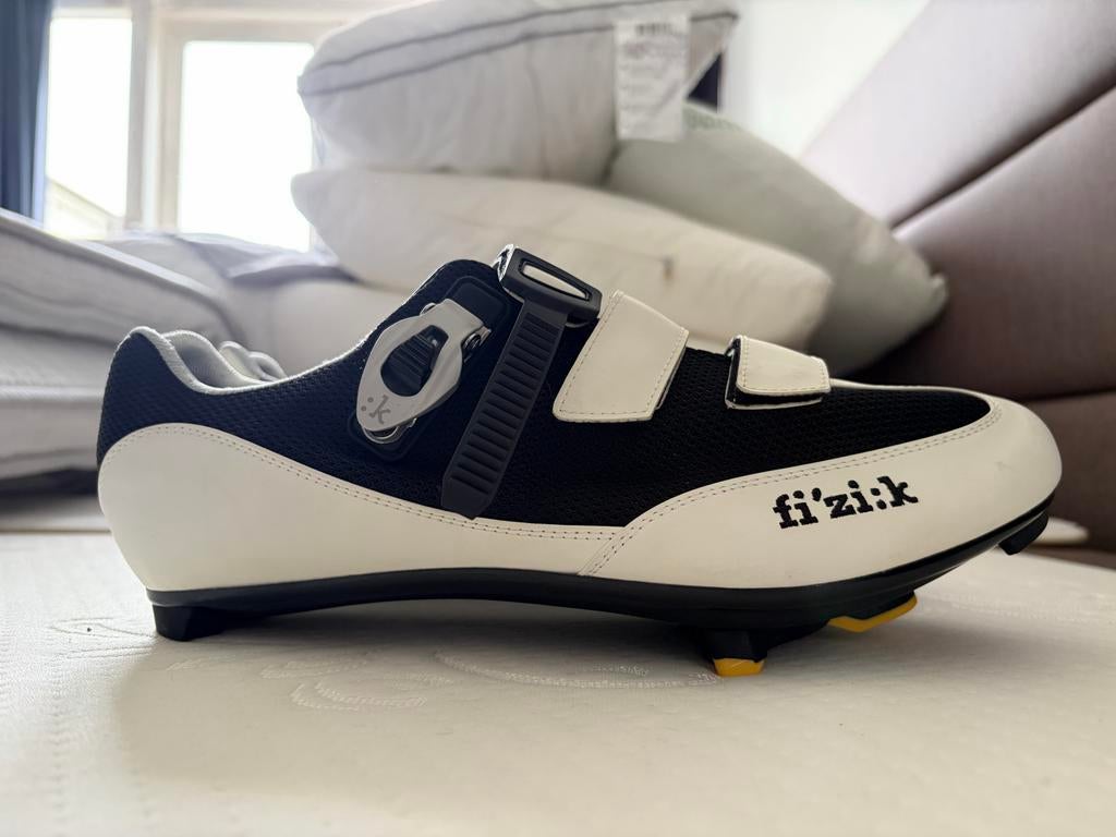 NEW handmade Italiaanse Wielrenschoenen m45 - Fizik R5 Uomo, Ophalen of Verzenden, Nieuw, Schoenen