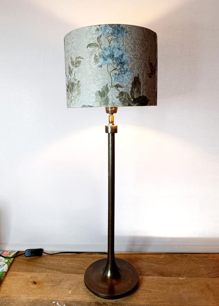 Light&Living Stalamp Brons met Suède Bloemenkap 72cm, Gebruikt, Klassiek, Sfeervol, Bloemmotief, Ophalen of Verzenden, Stof