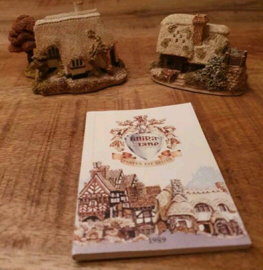 Lilliput Lane Cottages: Watermill 1985 en Butterwick 1988, Ophalen of Verzenden, Overige typen