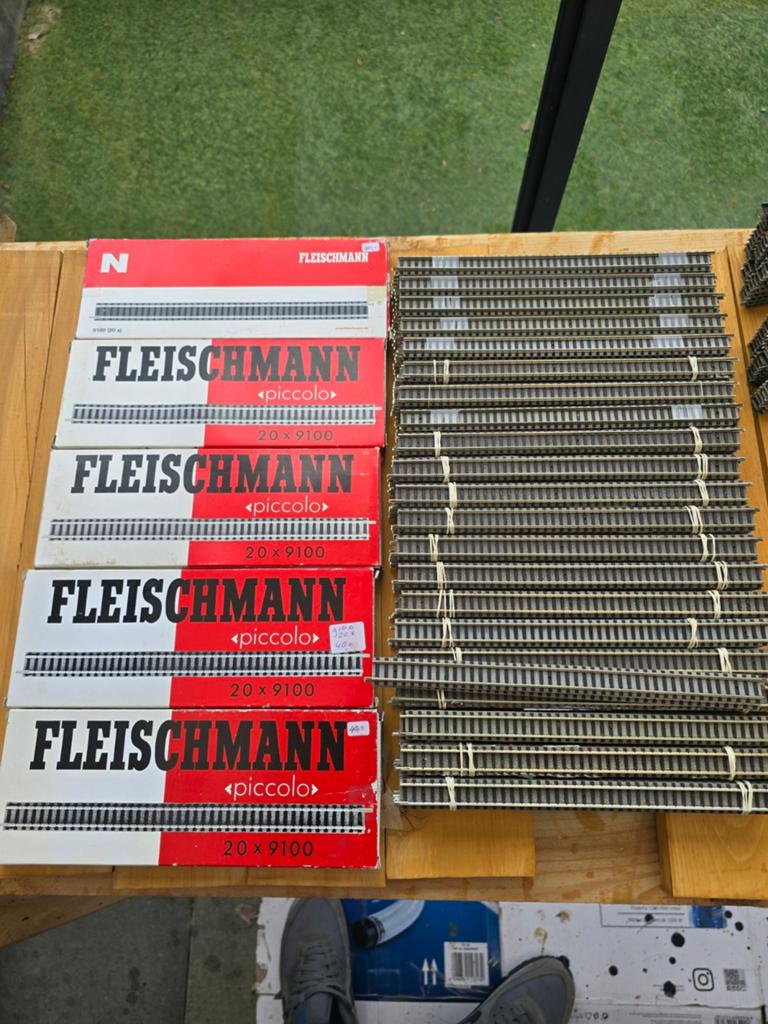 Diverse Fleischmann N spoor modelspoorbaan artikelen, Hobby en Vrije tijd, Modeltreinen | N-Spoor, Ophalen, Gebruikt, Gelijkstroom