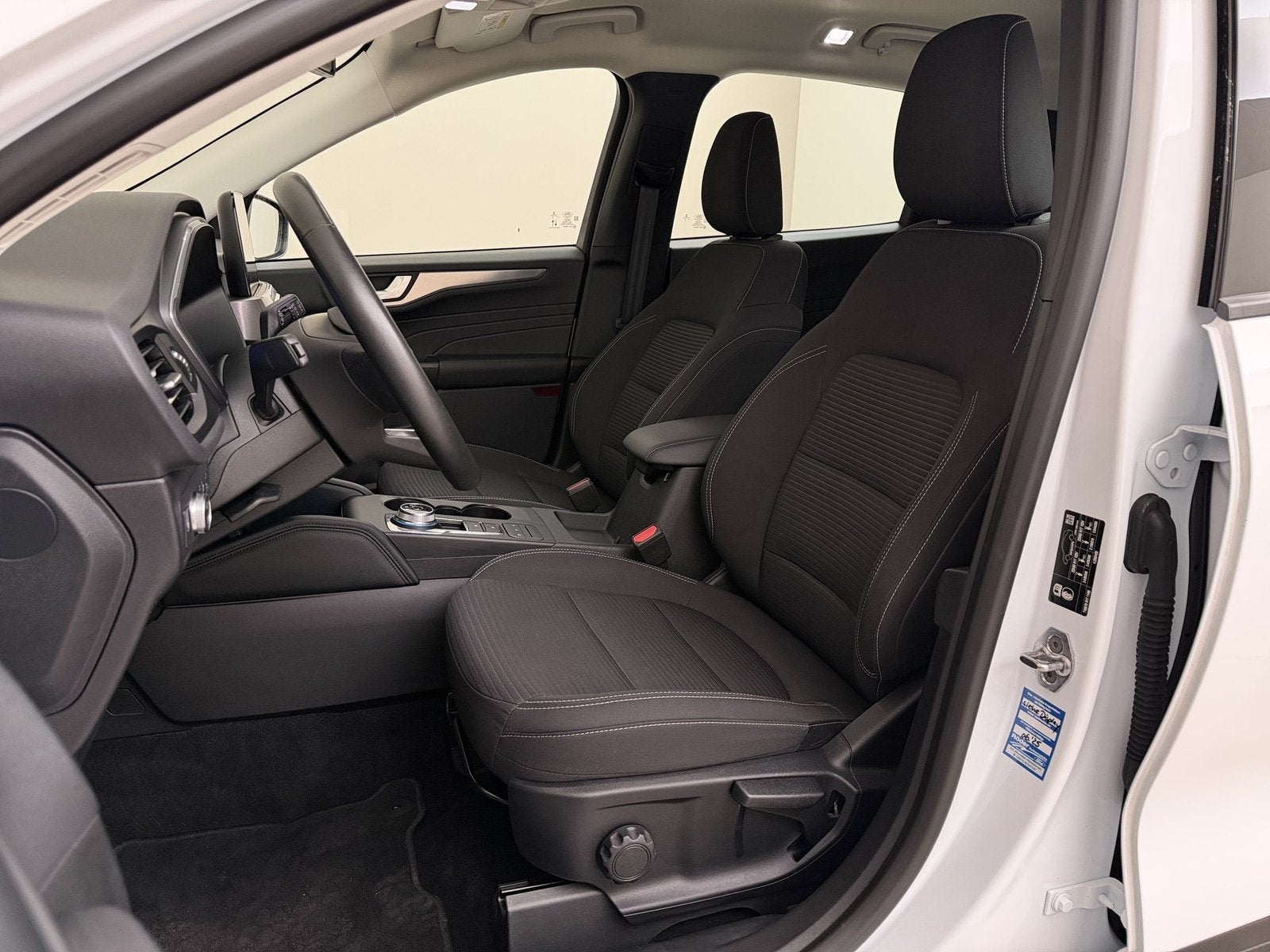 Ford Kuga 2.5 PHEV Titanium I Winterpakket I Cruise Control, Auto's, Automaat, Stof, Gebruikt, 4 cilinders