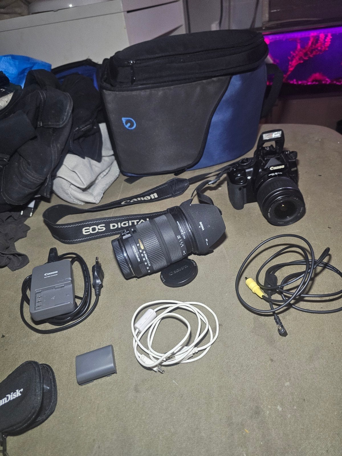 Canon EOS 450D Spiegelreflexcamera met Sigma 18-200mm lens, Beeldstabilisatie, Gebruikt, Spiegelreflex, Canon