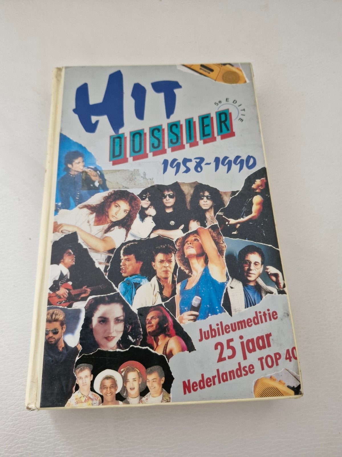 Hit Dossier 1958-1990 - Jubileumeditie 25 jaar Top 40, Ophalen of Verzenden