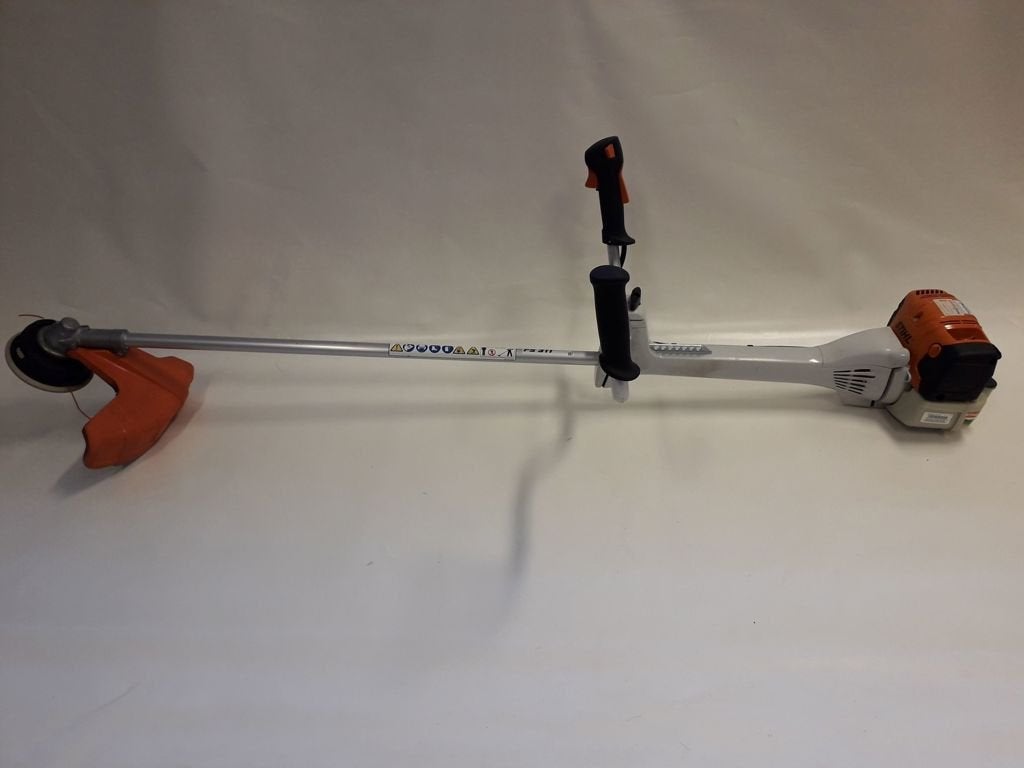 Stihl FS 311, Andreas Stihl NV, Info@stihl.be, Veurtstraat 117
B-28 70  Puurs-Sint-Amands, BE, Maaier