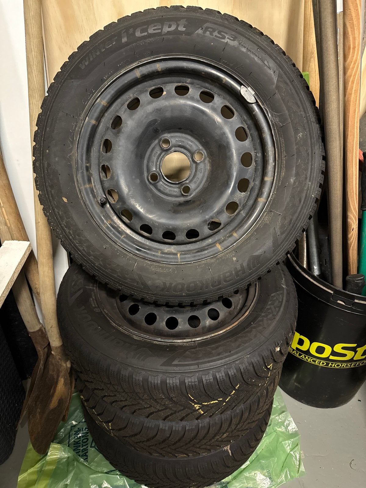 Winterset VW Up / Seat Mii / Skoda Citigo / 4x100, Auto-onderdelen, Banden en Velgen, Ophalen, 14 inch, Gebruikt, 175 mm