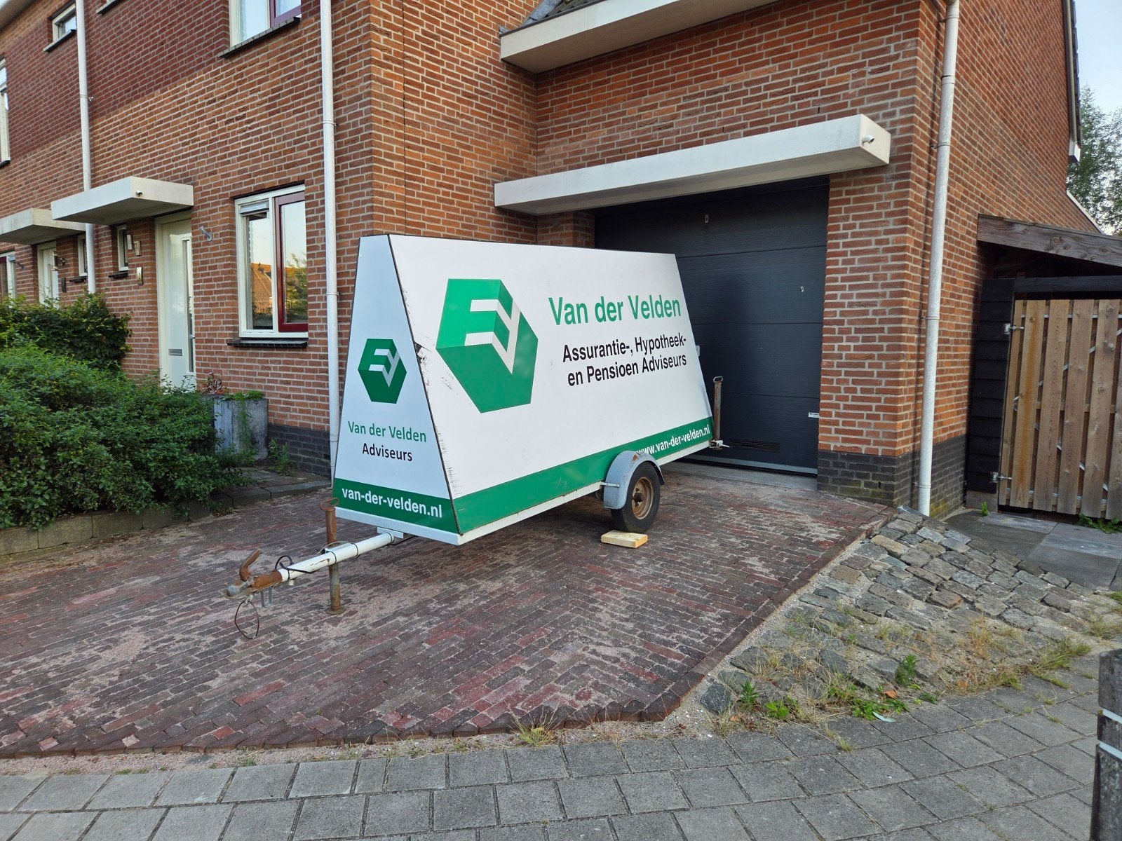 reclame aanhangwagen, Ophalen, Gebruikt