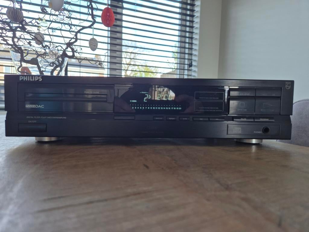 Fraaie en gewilde Philips CD600/00R cd-speler 90's, Ophalen of Verzenden, Zo goed als nieuw, Philips