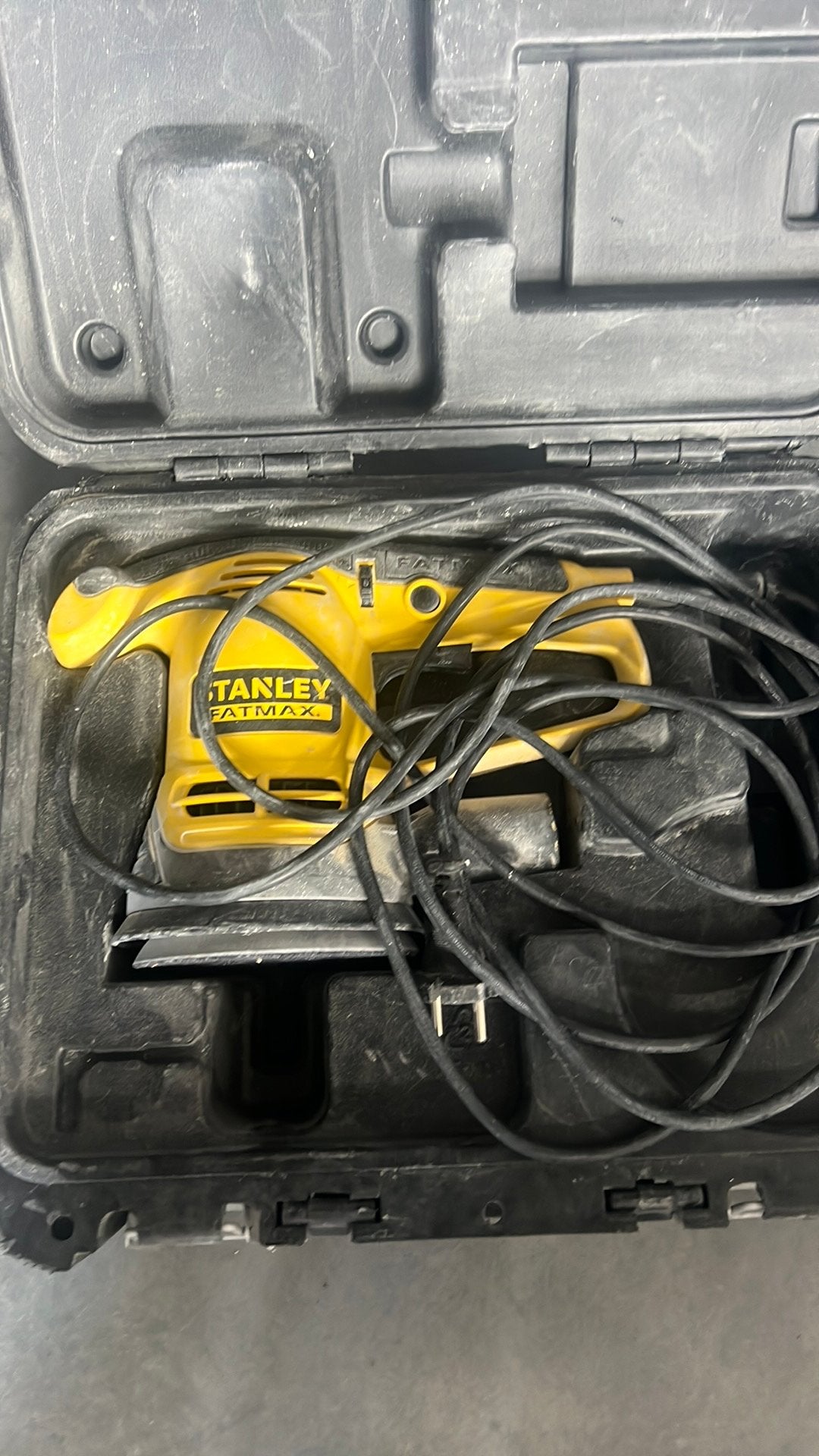 Stanley Fatmax Vlakschuurmachine - Goed Werkend, Ophalen of Verzenden, Gebruikt, Minder dan 600 watt, Vlakschuurmachine