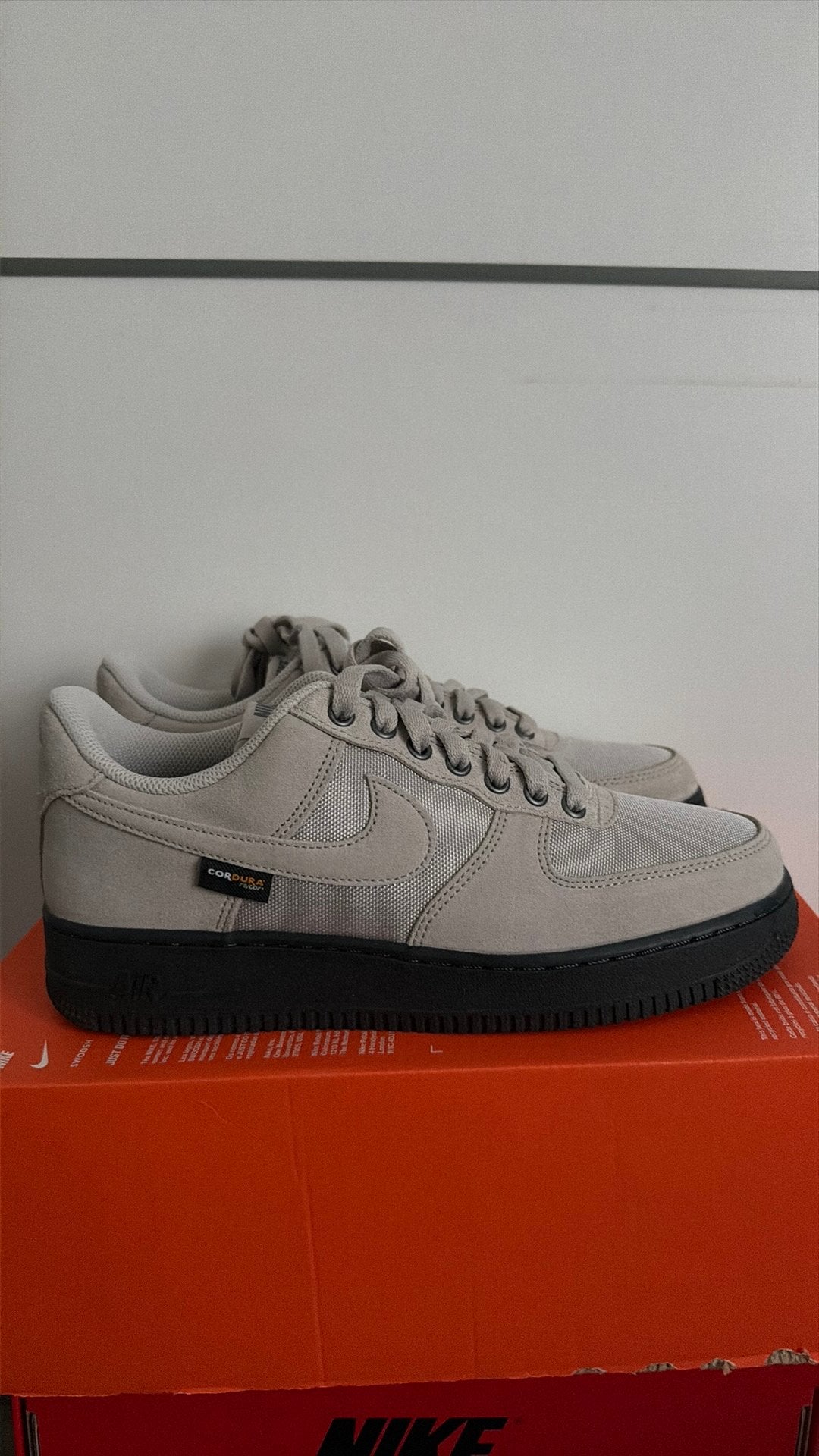 Nike airforce 1 goretex nieuw in doos maat 41, Kleding | Heren, Ophalen of Verzenden, Zo goed als nieuw, Overige kleuren