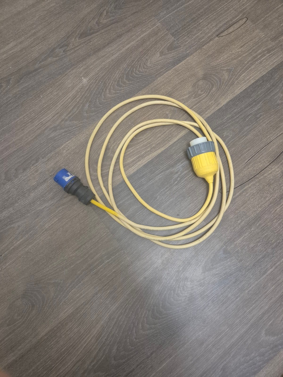 Walstroom kabel 4.5 meter, Ophalen, Gebruikt