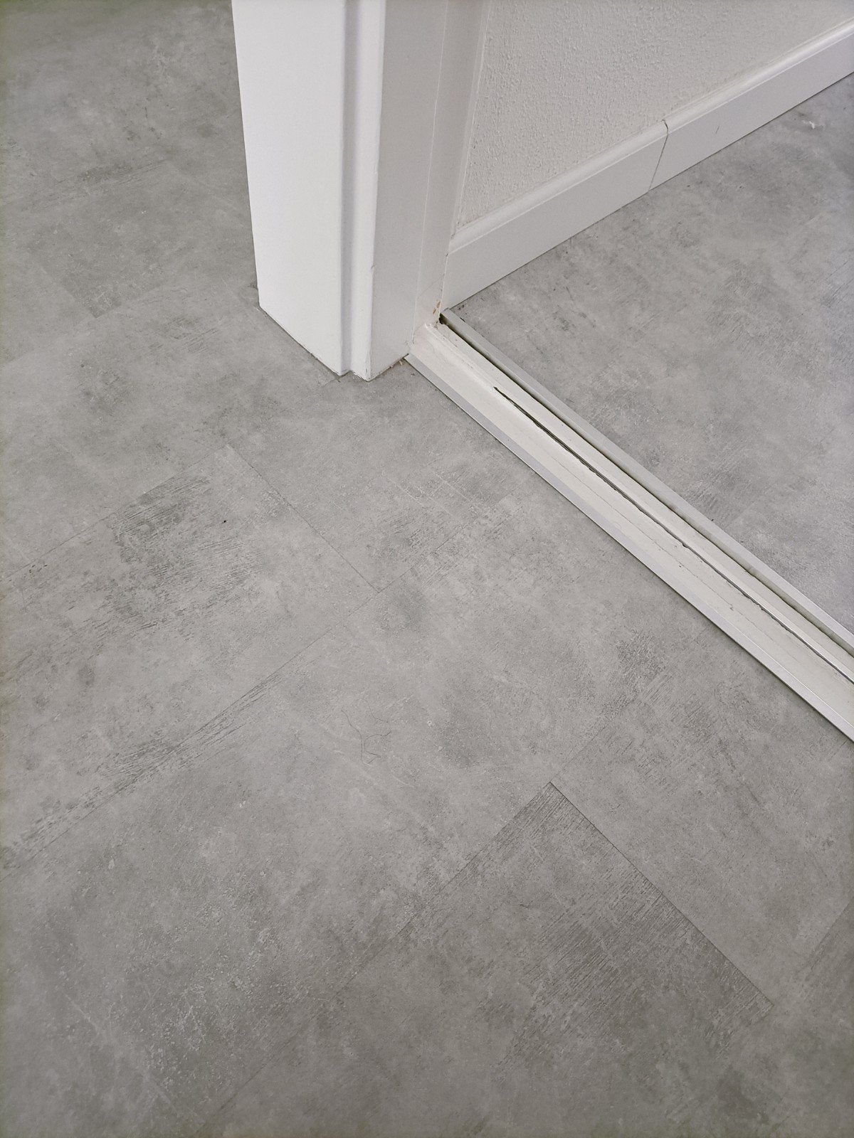 Zo goed als nieuw laminaat (6 mnd oud) incl plinten, Ophalen, 50 tot 150 cm, Zo goed als nieuw, 10 m² of meer