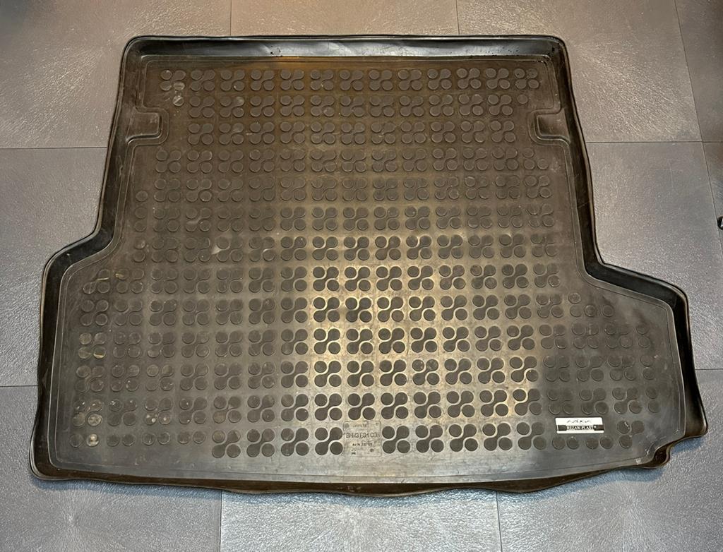 Rubberen all weather kofferbakmat BMW F31, Ophalen, Zo goed als nieuw
