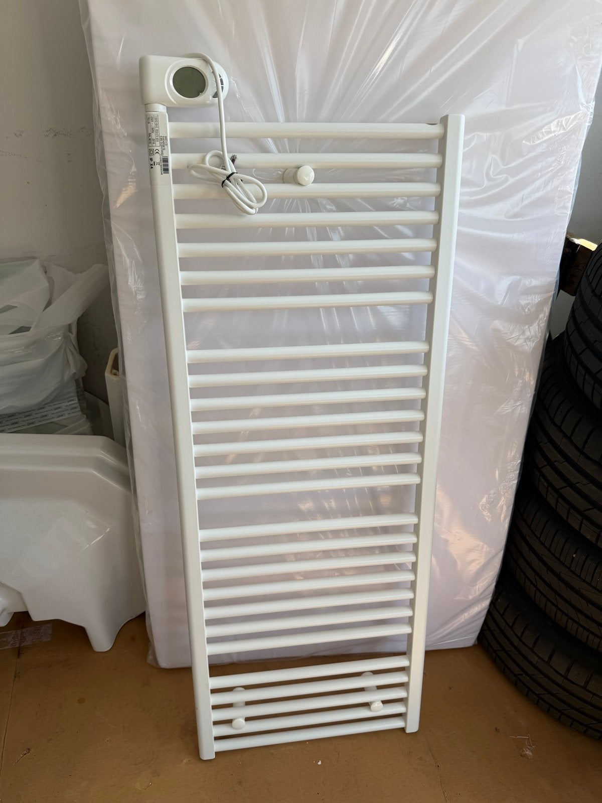 Vasco Elektrische Design Radiator 127x50 cm (Demo), Ophalen, Radiator, Minder dan 60 cm, Zo goed als nieuw