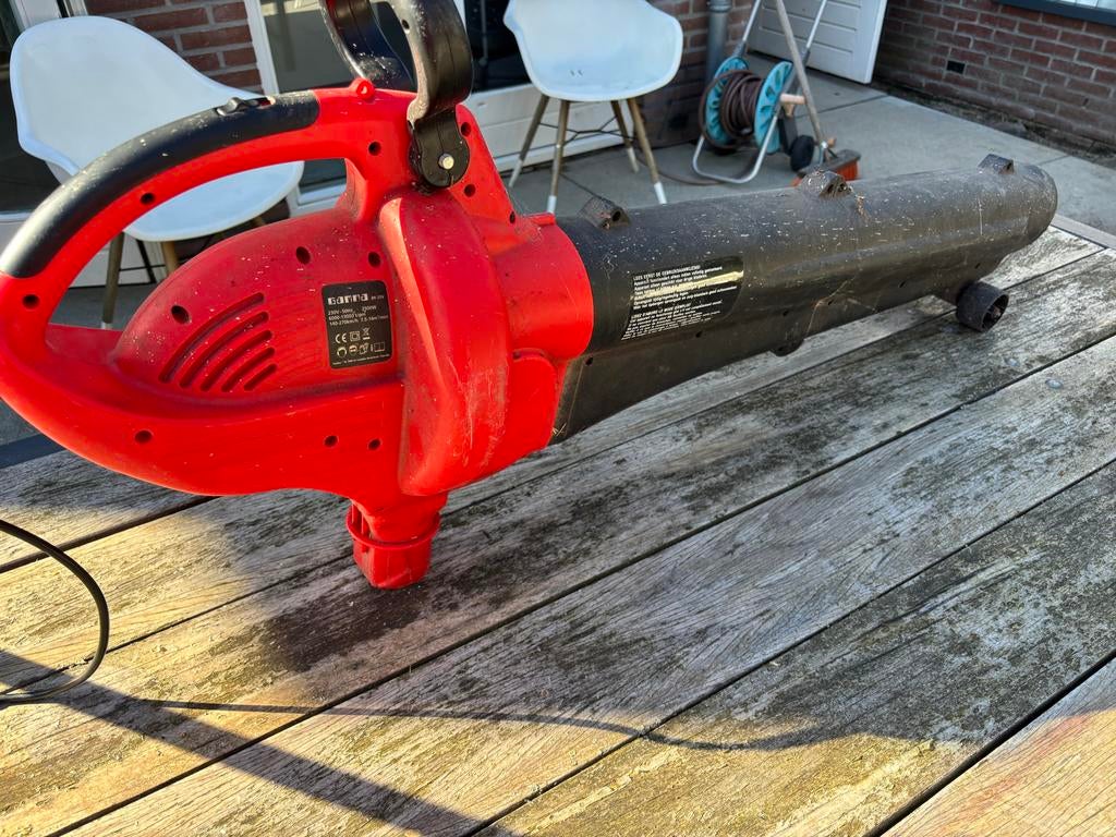 Gamma BR-25V Elektrische Bladblazer/-zuiger 2500W, Ophalen, Gebruikt, Handgedragen, Met versnipperfunctie