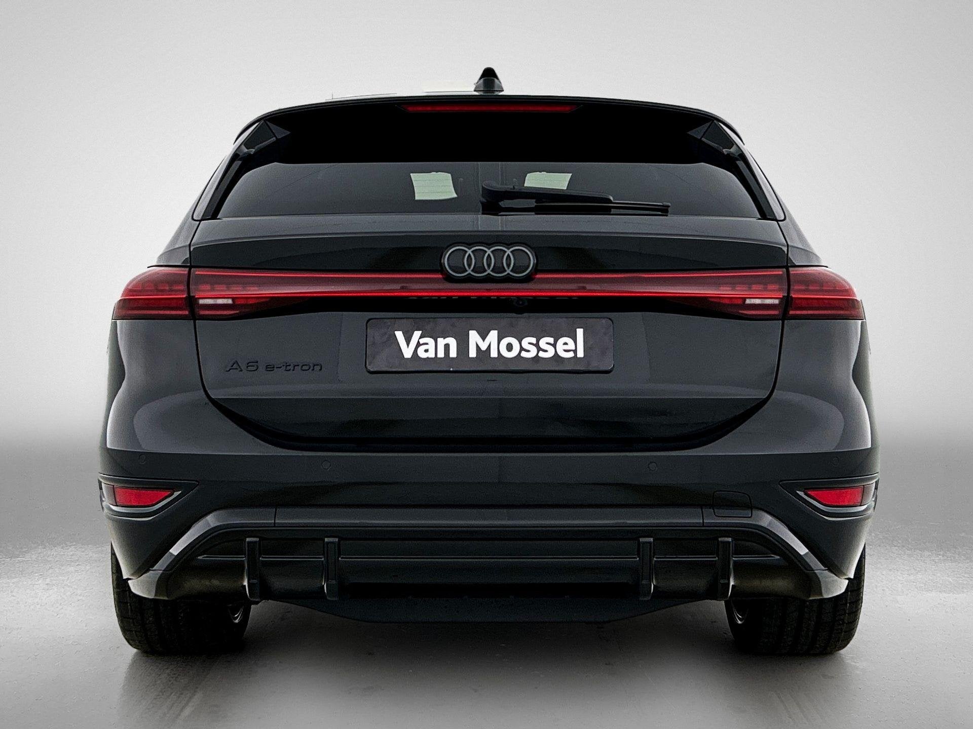 Audi A6 Avant e-tron S edition 83 kWh | Trekhaak | Getint Gl, Auto's, Automaat, Leder en Stof, 286 pk, 598 km
