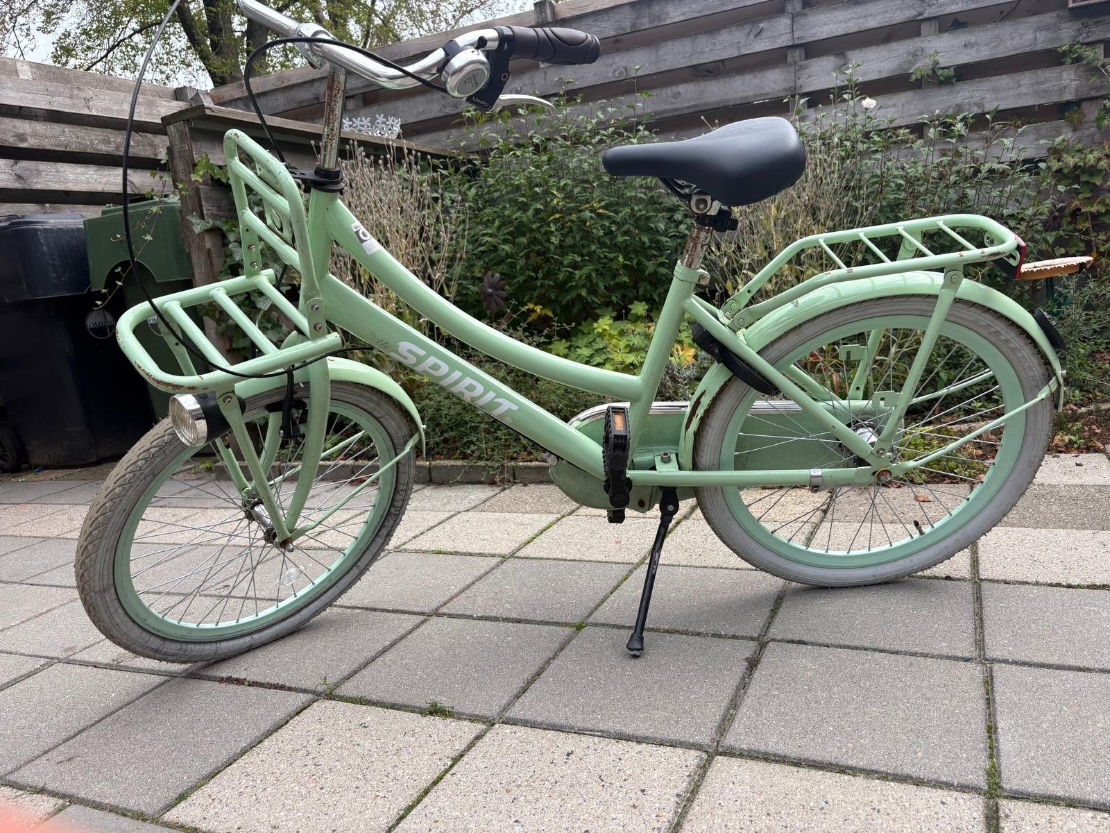 Spirit fiets 22 inch met voordrager en terugtraprem, Ophalen, Terugtraprem, 22 inch, Gebruikt