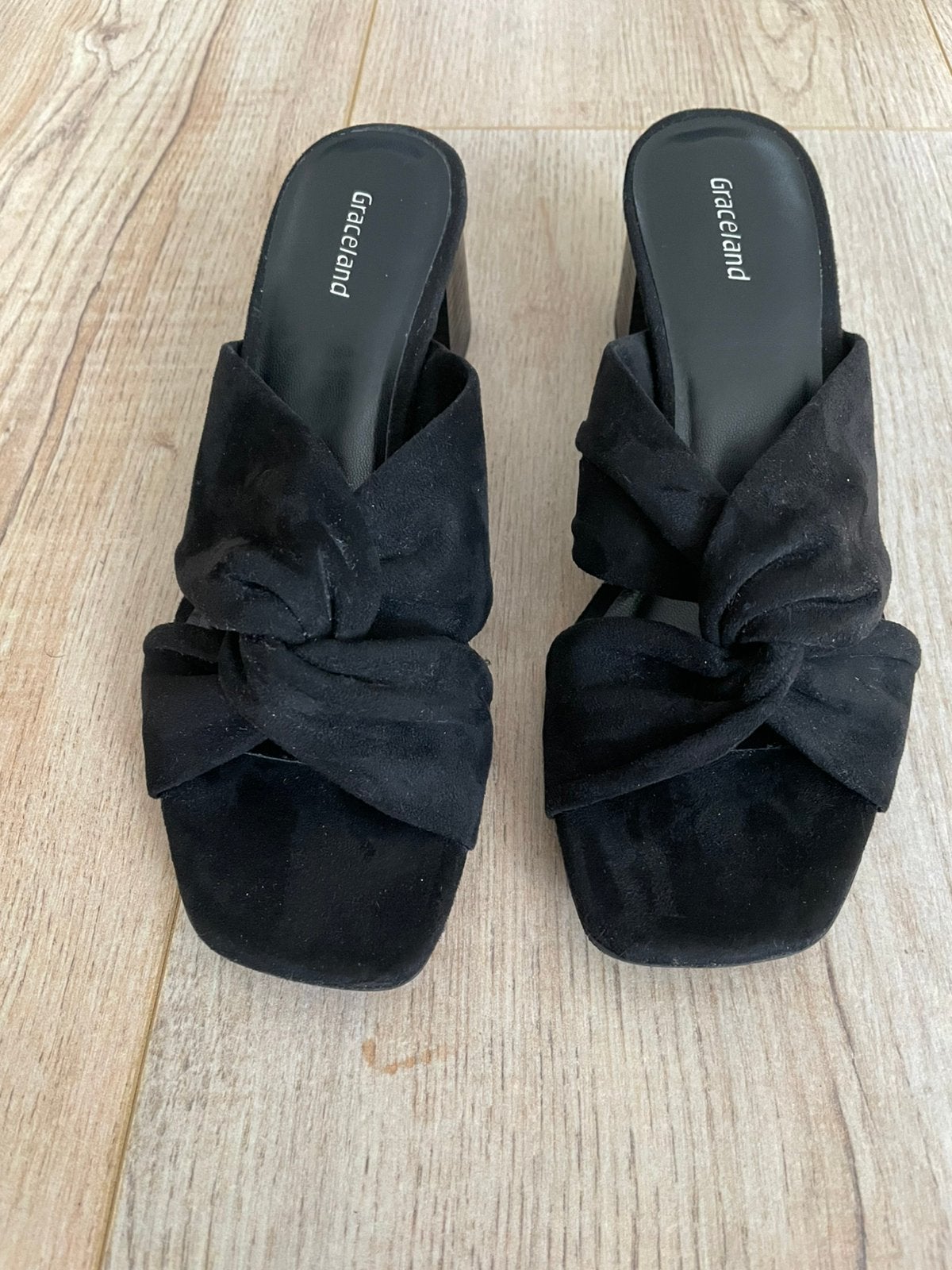 Dames slippers met hak maat 36, Kleding | Dames, Schoenen, Ophalen, Nieuw