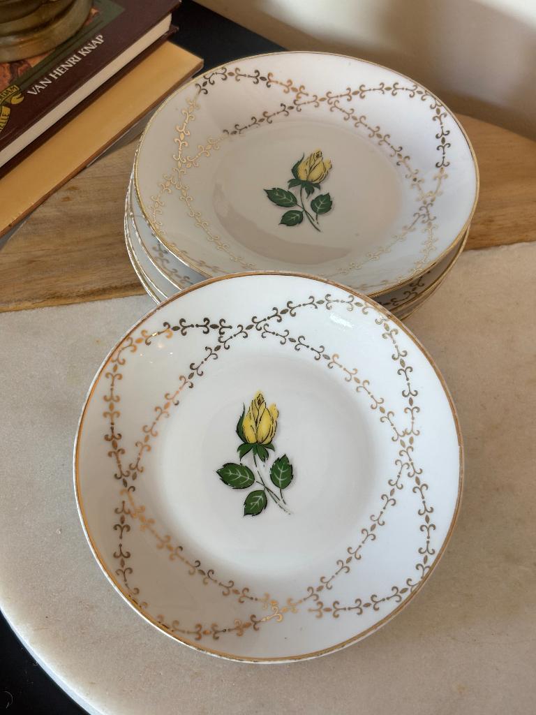 6x bordjes/schotels Bavaria Winterling Vintage, Huis en Inrichting, Keuken | Servies, Gebruikt, Ophalen of Verzenden, Bord(en)