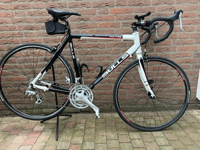 Zeer nette heel complete Bulls Vulture 1 aluminium racefiets, Fietsen en Brommers, 28 inch, Gebruikt, Aluminium, Meer dan 20 versnellingen